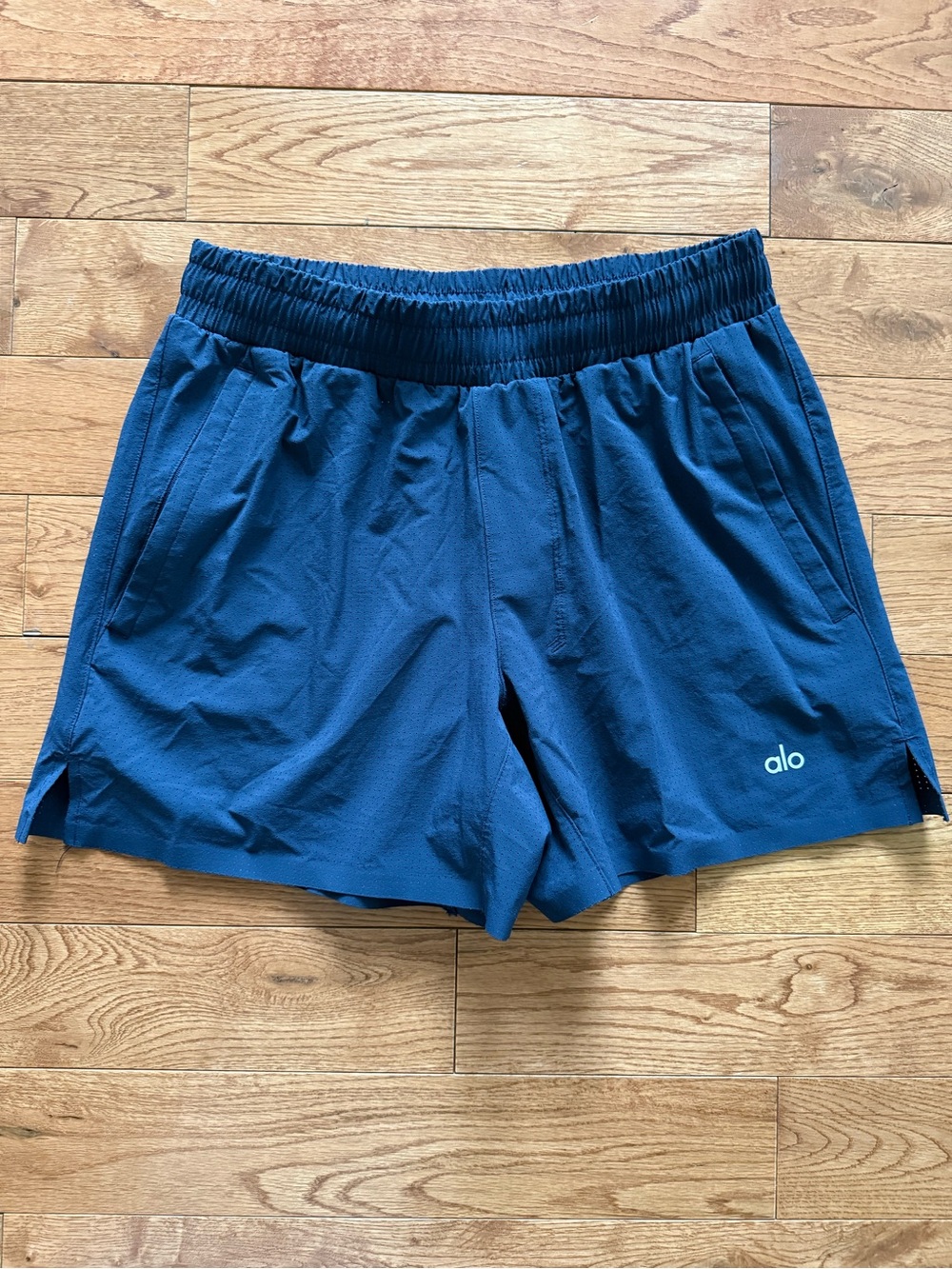 Alo traction running short 5 inch navy men’s small